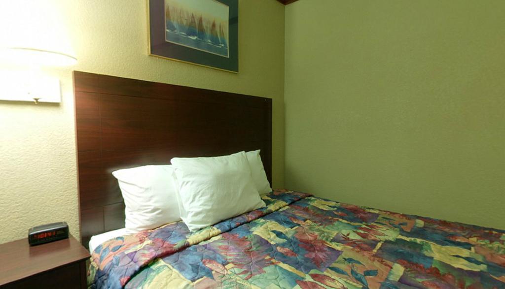 Americas Best Value Inn Newton Pokoj fotografie