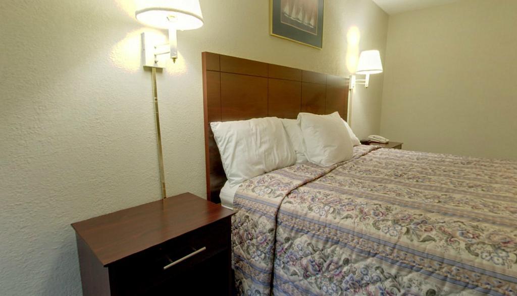 Americas Best Value Inn Newton Pokoj fotografie